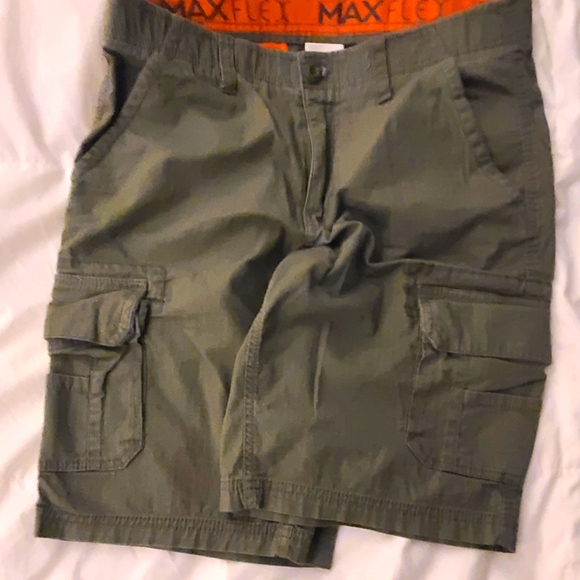 Urban Pipeline Max Flex Cargo Shorts 32 